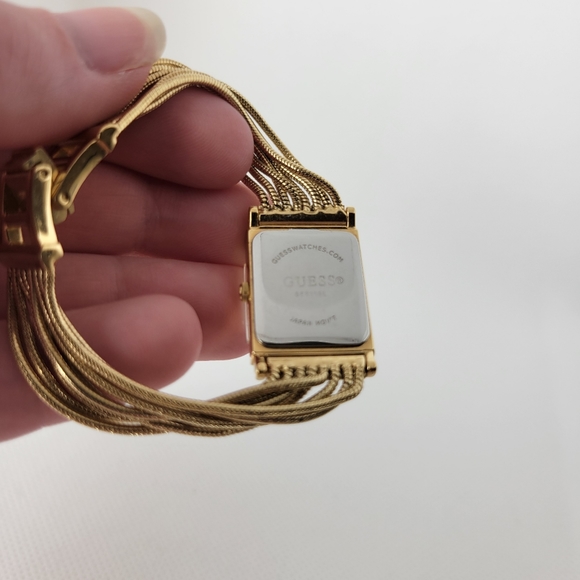 Guess Watches and Cuff Jewlery Lot - Picture 5 of 14